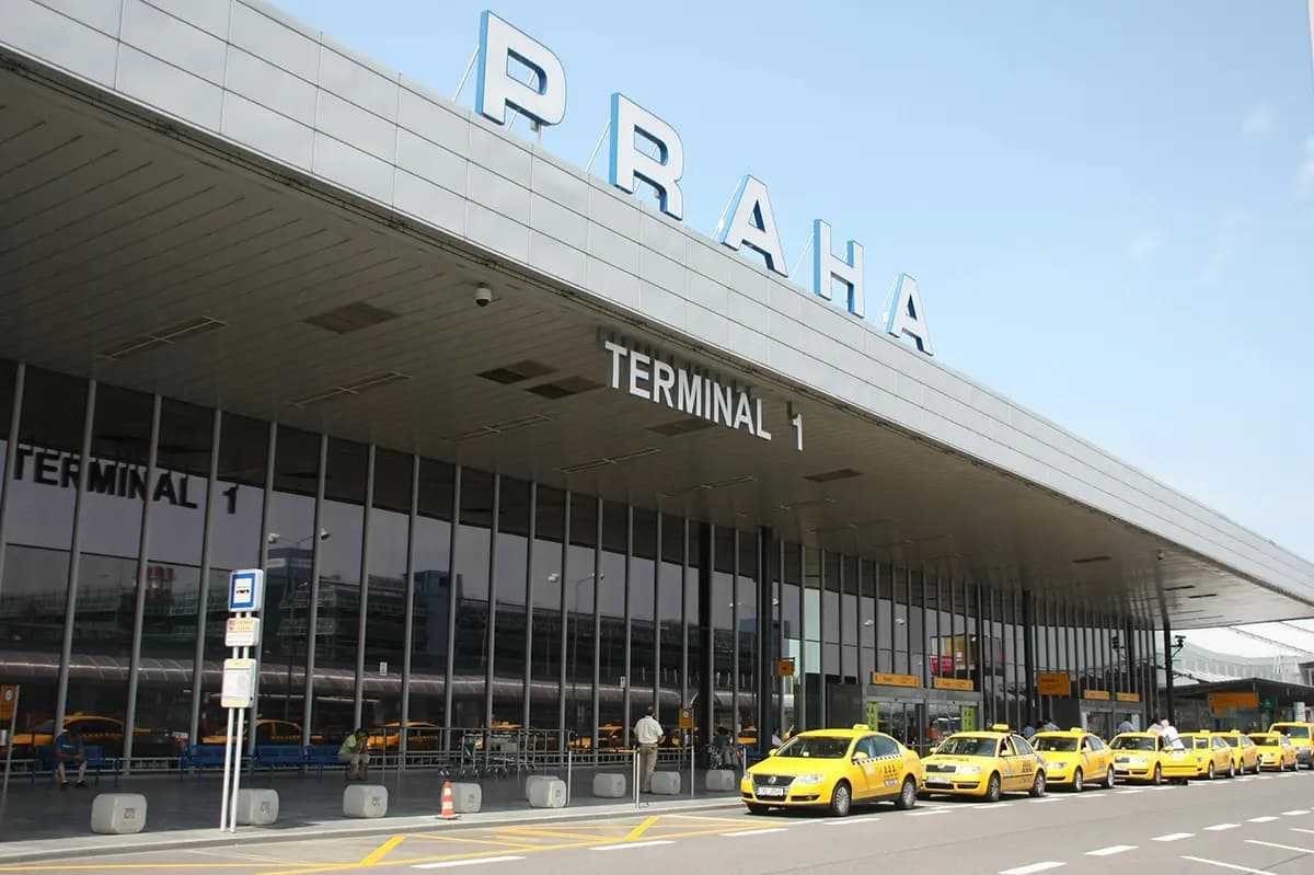 Prague Airport (PRG)